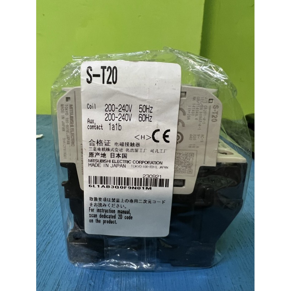 MITSUBISHI ST20 CONTACTOR ดั้งเดิม