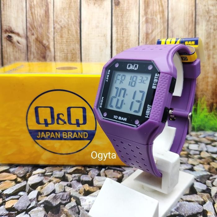 UNGU รับประกัน Q&Q QNQ QQ DIGITAL WATCH PURPLE RUBBER STRAP M158J010Y ORIGINAL CODE 656