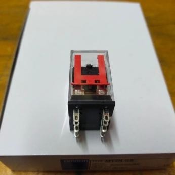 รีเลย์ Omron My2N-Gs 220 Vac ใหม่