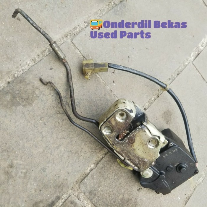 ล็อคประตูหน้าซ้ายมือสอง Fl Honda Prestige Se3