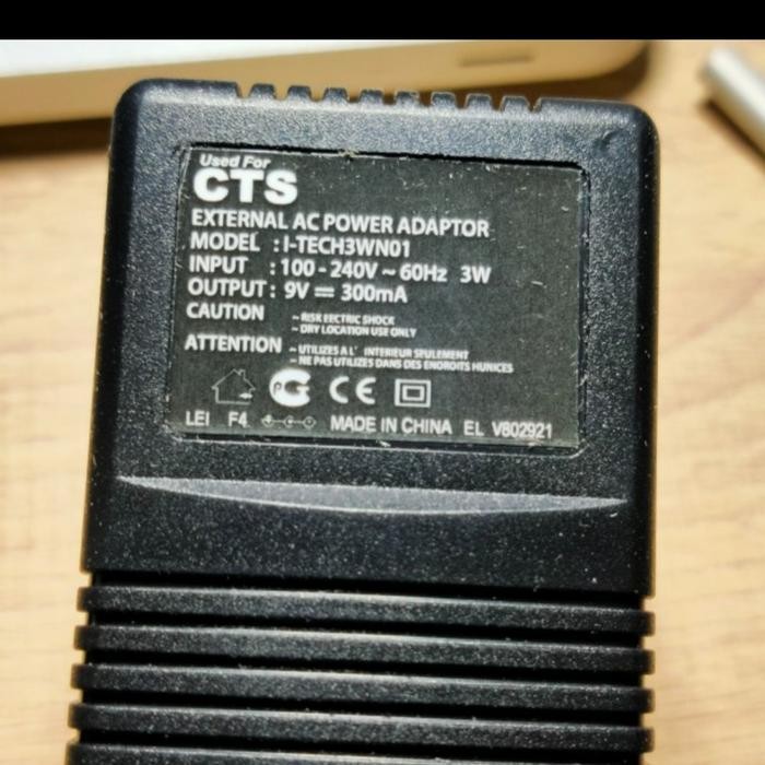 พร้อมอะแดปเตอร์ JT AC/AC 9V 300ma