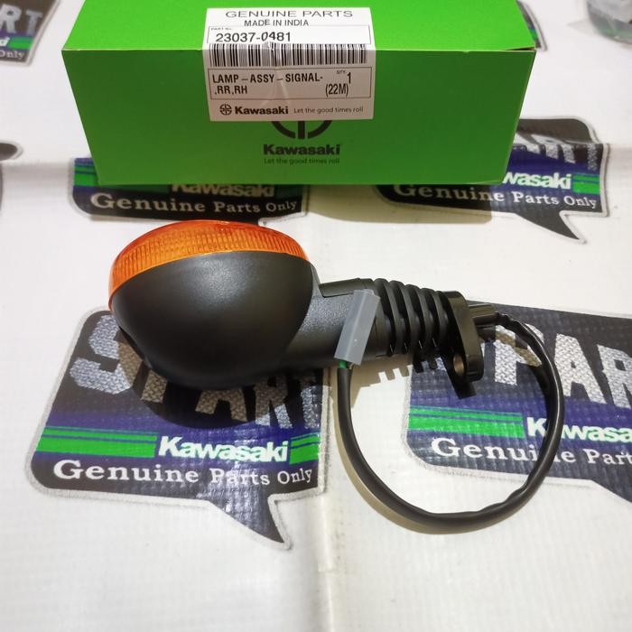 ไฟเลี้ยวหน้าซ้าย Kawasaki W175 ดั้งเดิม