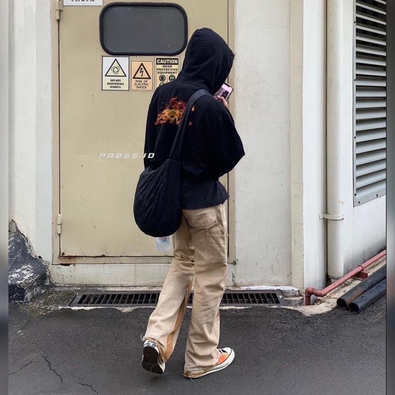 สินค้าใหม่ Puffy Sling Bag Puffy Crossbody Bag Mens/Womens Sling Bag