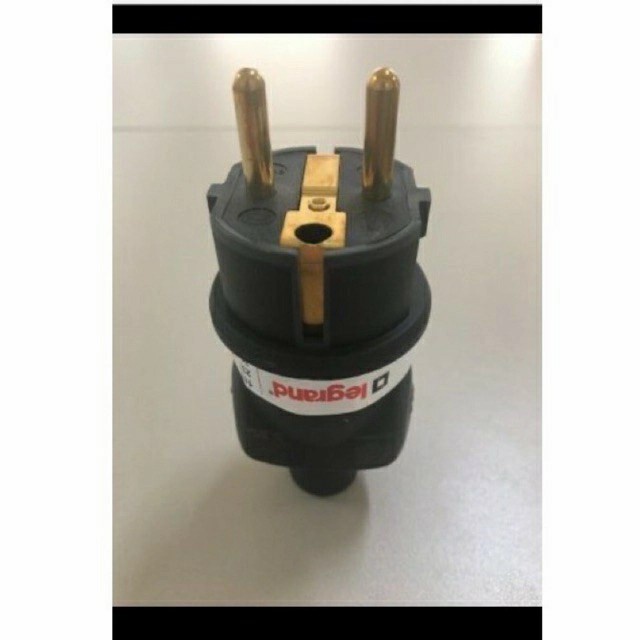 LEAGRAND RUBBER PLUG LEGRAND INDUSTRAIAL PLUG 2 pin 2pin ELECTRICAL PLUG