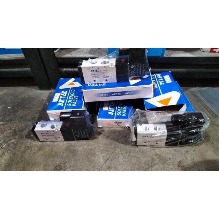 + + + + + ] โซลินอยด์วาล์วนิวเมติก Airtac 4V310-10 / 4V310-08 / 24v 220v
