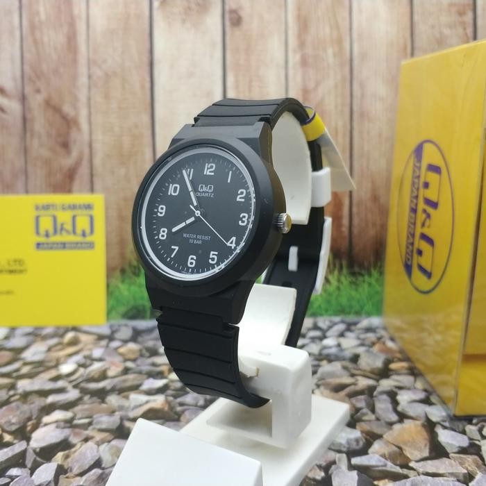 รับประกัน Q&Q QNQ QQ BLACK RUBBER ANALOG WATCH VR94J001Y ORIGINAL CODE 679