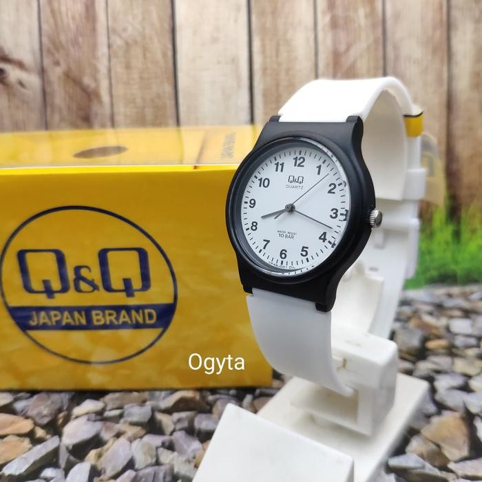 รับประกัน Q&Q QQ QNQ ANALOG UNISEX WATCH RUBBER STRAP VP46J CUSTOM ORIGINAL CODE 588