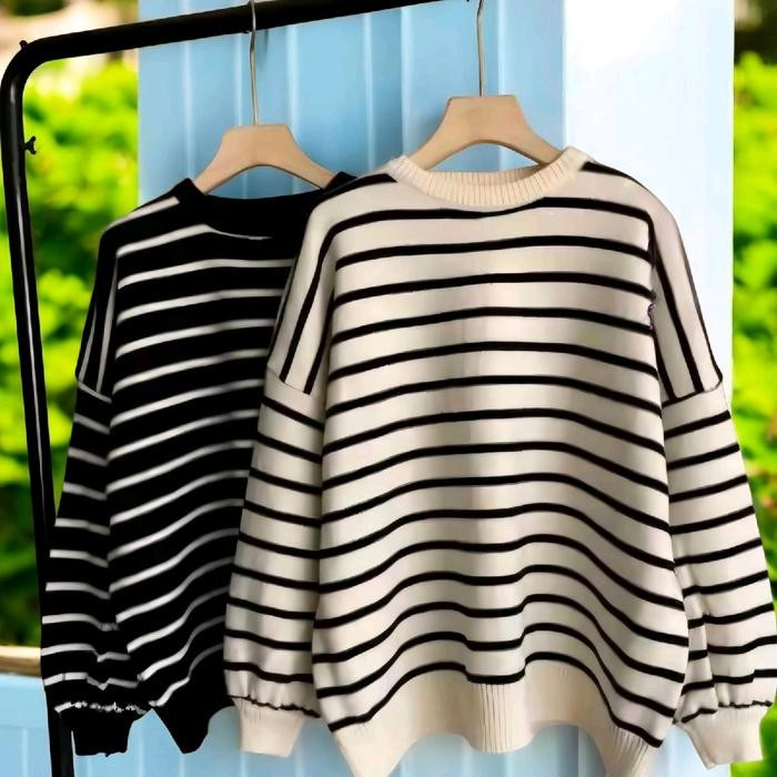 BAYONETA STRIP OVERSIZE BALLOON KNIT Bayonata เสื้อกันหนาวถัก Bayoneta Balloon Hand Sweater