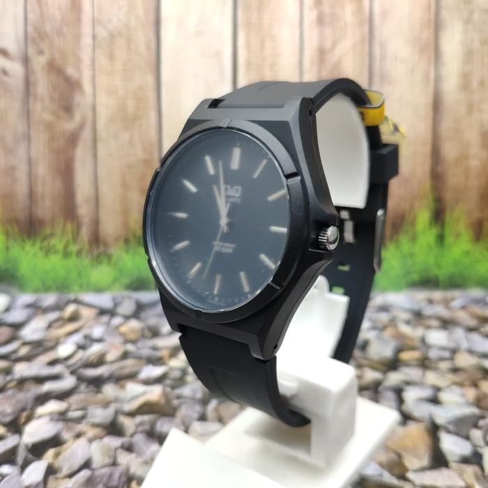 รับประกัน Q&Q QNQ QQ BLACK RUBBER ANALOG WATCH VQ66J002Y ORIGINAL CODE 1145