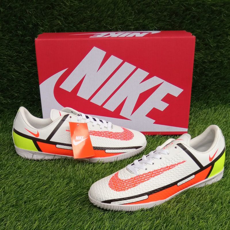 จัดส่งฟรีใหม่ล่าสุด MERCURIAL GT2 FUTSAL SHOES / FUTSAL SHOES