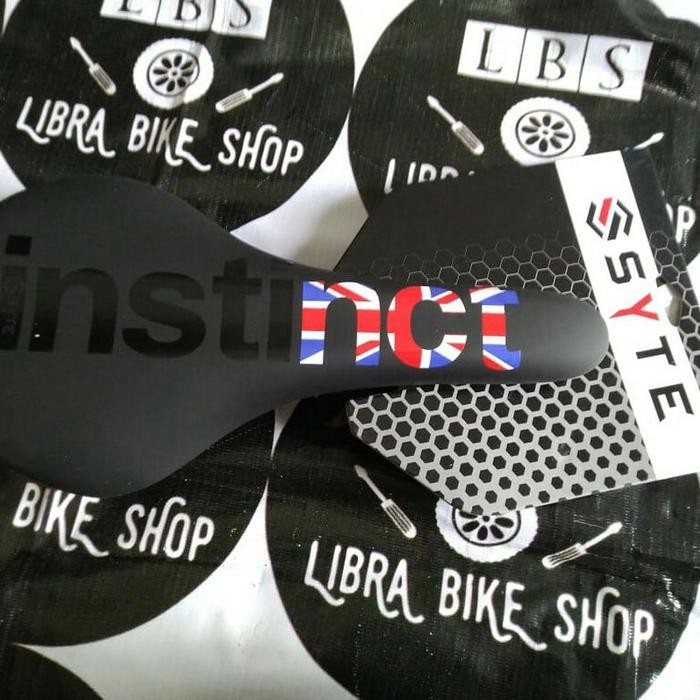 Syte G134-2 Instinct Folding L Saddle Syte G134-2 ส่วนลดจัดส่งฟรี