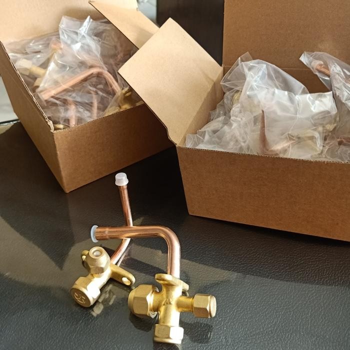 PREMIUM outdoor AC Valve 1 pk 1/4" และ 3/8" แถมน๊อตหนา