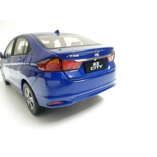 แท้ จากโรงงาน โมเดลรถยนต์ Guangauto HONDA Fengfan HONDA CITY 2015 สไตล์ใหม่ 1:18 ส่งฟรี