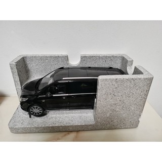 ของแท้ โมเดลรถยนต์ Mercedes-Benz V260L Viano V-Class MPV 1: 18