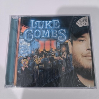 อัลบั้ม CD Luke Combs Growin Up 2022 C91 M03