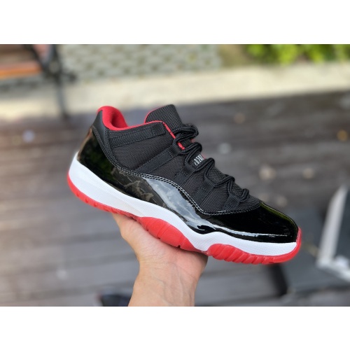 528896-012 Air Jordan 11 Retro Low Bred สีดําสีแดง AJ11 รองเท้าผ้าใบรองเท้าบาสเก็ตบอล