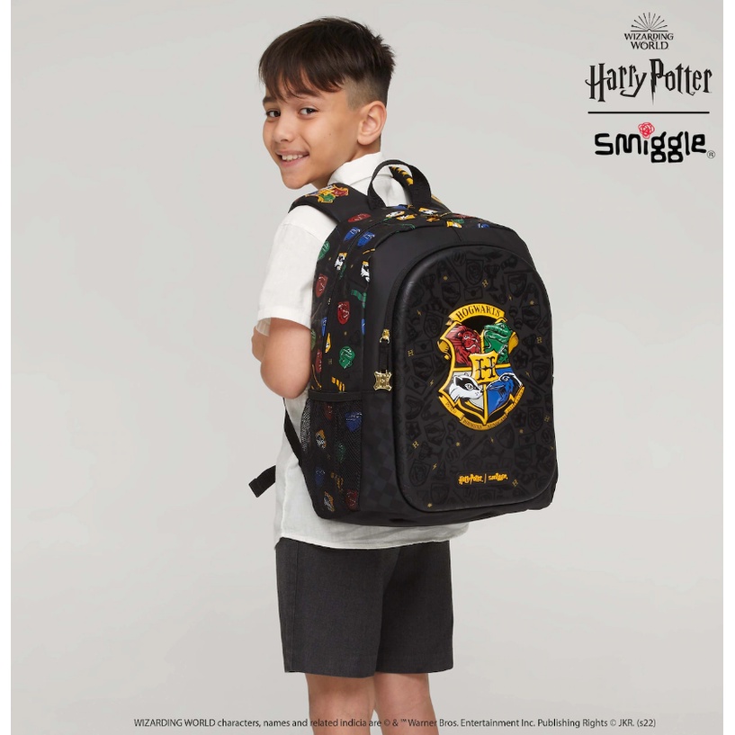 กระเป๋าเป้สะพายหลัง ลาย Smiggle สีดํา สไตล์คลาสสิก