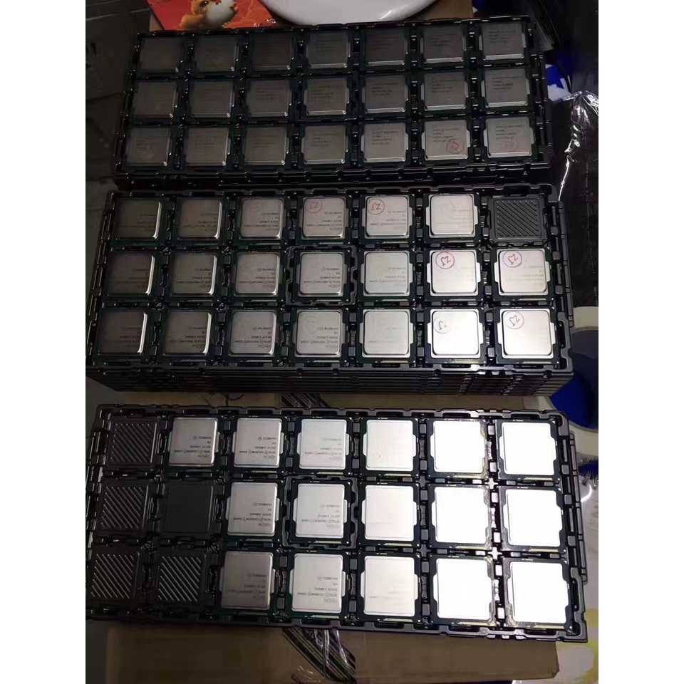 แผ่น CPU YZX Core2 Quad Q9500 2.83G LGA775 6MB Cache Quad-CORE FSB1333 45nm