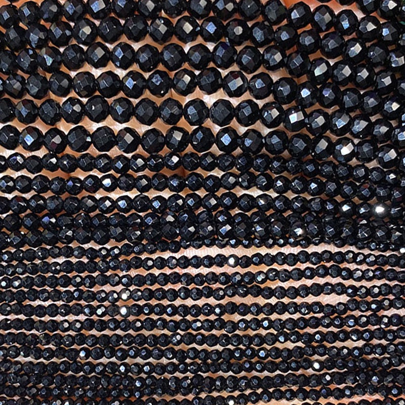 โรงงาน2มิลลิเมตร3มิลลิเมตร4มิลลิเมตรเหลี่ยมเพชรพลอยอาเกตสีดํารอบลูกปัดหินธรรมชาติรอบลูกปัดลูกปัดหลวม ทําเอง สร้อยข้อมืออุปกรณ์เครื่องประดับ ตัวเว้นวรรค ถั - รูปที่ 3