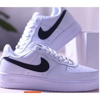 พร้อมส่ง Air Force 1 AF1 รองเท้ากีฬา รองเท้าวิ่ง สีขาว สีดํา สําหรับผู้ชาย และผู้หญิง