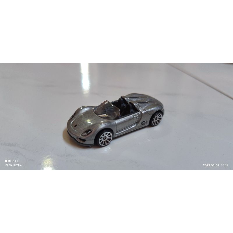 hotwheels 1/64 porsche 918 spyder