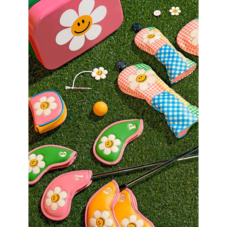 พร้อมส่ง [พื้นที่ผงสัตว์เลี้ยง] wigglewiggle Golf Series