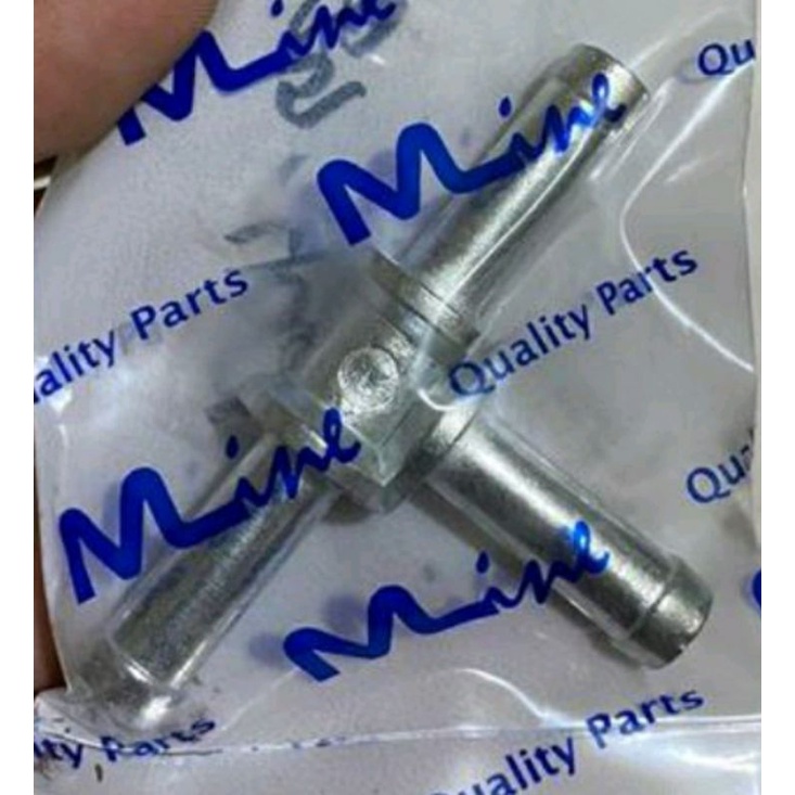 CARNIVAL DAIHATSU HIJET S89 ปั๊มน้ํา 3 ทาง PIPE 8MM