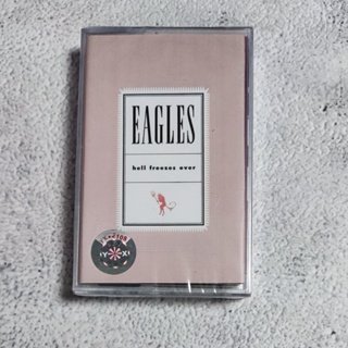 ใหม่ เทปคาสเซ็ต ภาษาอังกฤษ คลาสสิก EAGLES band EAGLES Hello Freezes Over T0523