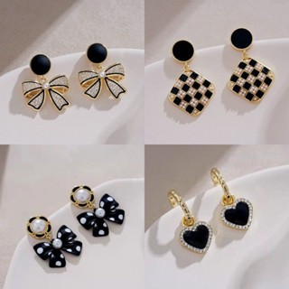 Black bow stud earrings specially designed Hong Kong style earrings high-end niche earrings French Hepburn style earrings women