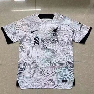 เสื้อกีฬาแขนสั้น ลายทีม Liverpool 22-23 22-23 5.26 ชุดเยือน