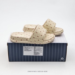 Mlb New York Yankees x MLB Mound Dia Monogram Slide รองเท้าแตะลําลองแฟชั่น อเนกประสงค์ เหมาะกับการเล่นกีฬา