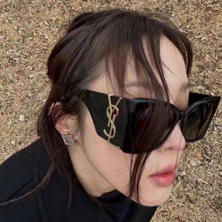 แว่นกรองแสง 2023แฟชั่นใหม่ Yang Shulin YSL119แว่นกันแดดตาแมวกรอบใหญ่ ins แว่นกันแดดกันรังสีมูลค่าสูง