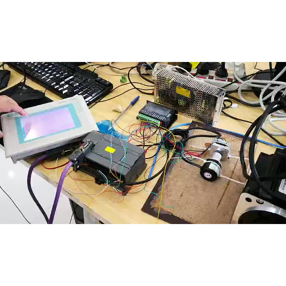 เหมาะสําหรับ Siemens S7-200plc จําลอง 8-Channel 4 ช่องโมดูลขยายอินพุต EM23-0HF22-0XA8