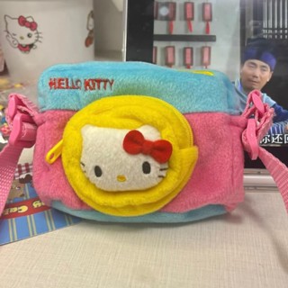 [ขายดี] กระเป๋าใส่โทรศัพท์มือถือ ทรงตุ๊กตา Hello Kitty น่ารัก ไม่ชนกัน สําหรับเพื่อน