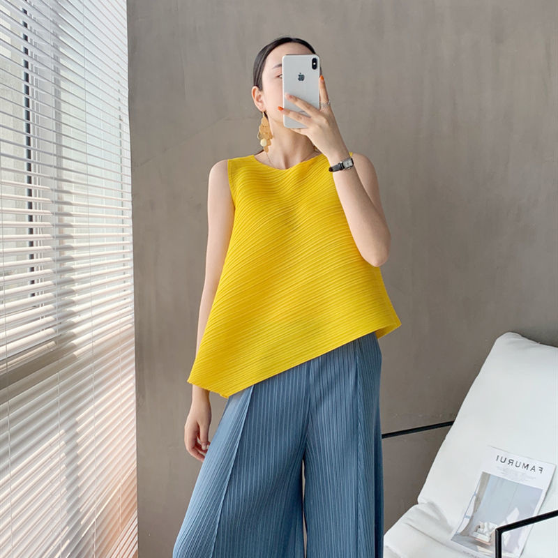 ใหม่ เสื้อยืดแขนกุด แต่งจับจีบ สามมิติ สไตล์คลาสสิก สําหรับผู้หญิง