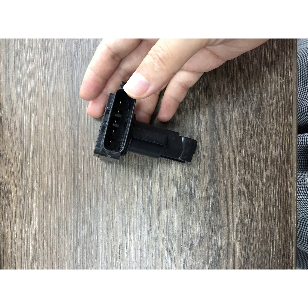ZL01 MIAT-A ZL0113215 ZL01-13-215 197400-2010 1974002010 Original Mass Air Flow MAF Sensor สำหรับ MA