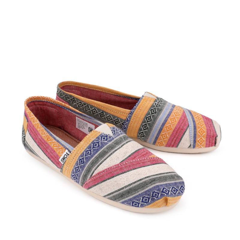 TOMS รองเท้าผ้าใบลําลอง ส้นแบน ถักโครเชต์ สําหรับสตรี