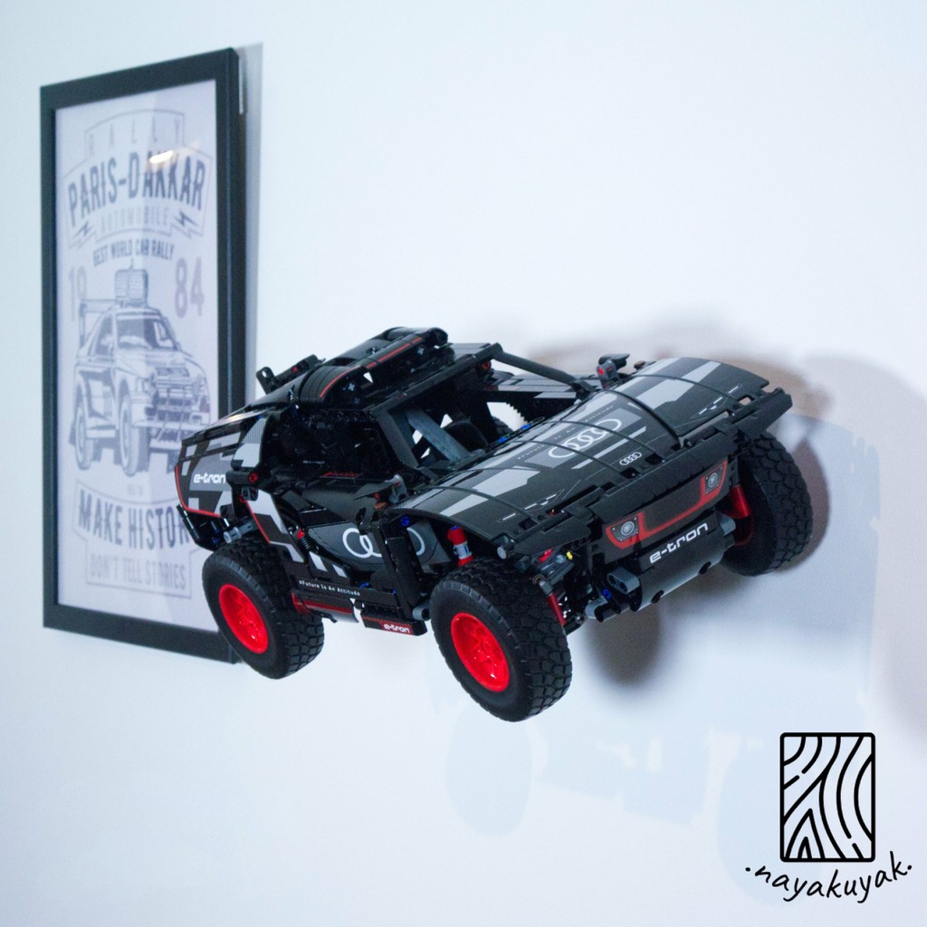 Offset Wall Mount สําหรับ Lego Technic Audi RS Q e-tron [42160] (หน้าซ้ายหรือขวา)