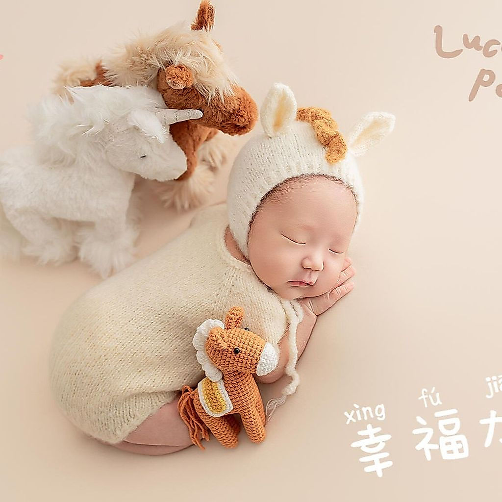 New baby products, newborn baby outfits, postpartum props12y Photography of the Full Moon, Year of t