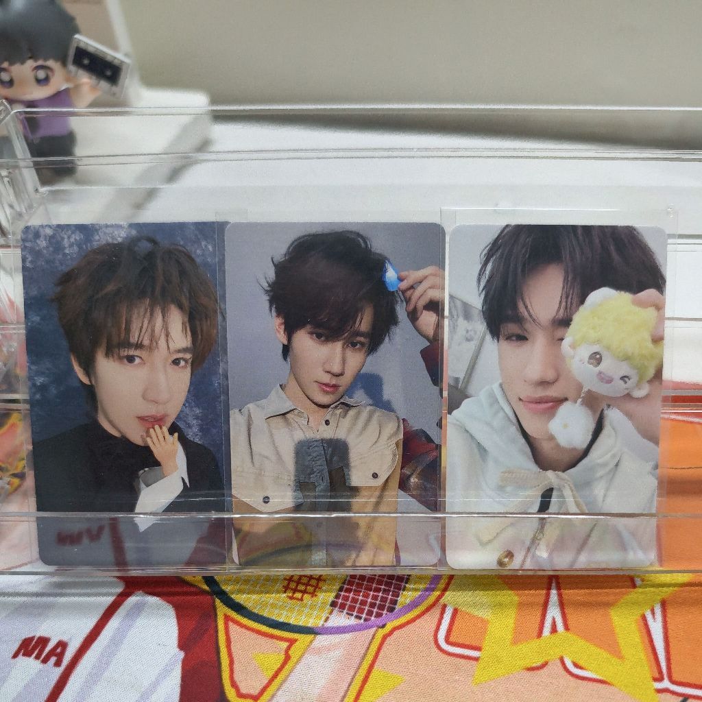 [3/9 Update] [3 อัลบั้ม] Photocard อย่างเป็นทางการของ Times Youth League (โดยพลศาสตร์เสริม 3 ชิ้น)