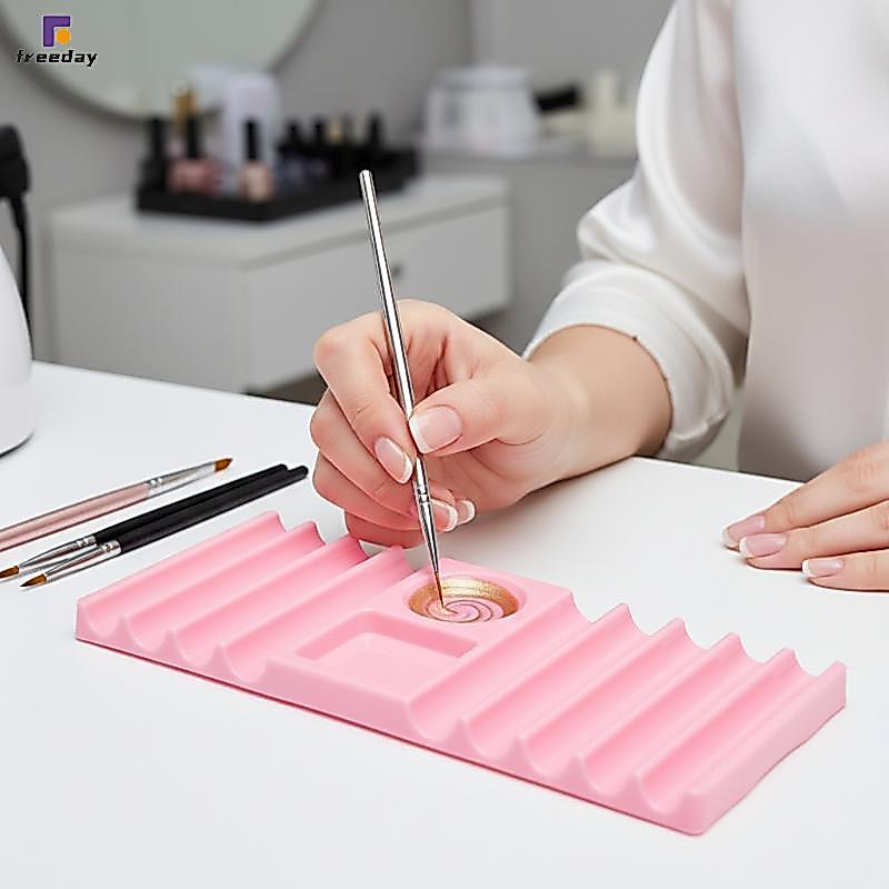Available Nail Art Palette สําหรับเล็บมืออาชีพทนทานผสม Palette สําหรับเล็บปากกาและแปรง Creative Nail