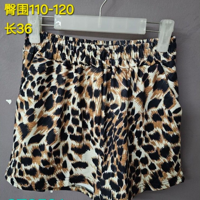 NEWST3591 ️ PREMIUM QUALITY LADIES LEOPARD SHORTS