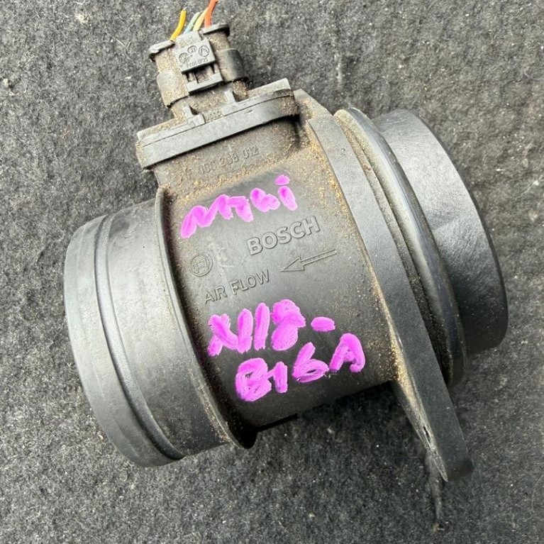 MINI R56 N18B16 TURBO AIR FLOW SENSOR ใช้แล้วญี่ปุ่น