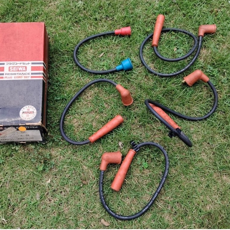 สายไฟปลั๊ก Mazda 323/121/Laser อะไหล่ญี่ปุ่น. เบอร์ 8 BB1-18-140