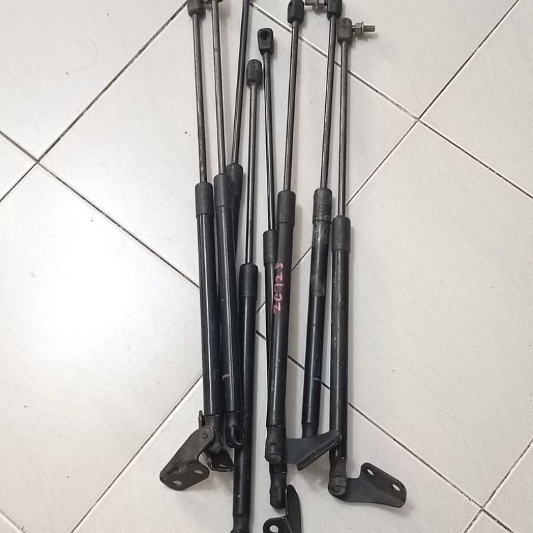 Suzuki swift 1.4 zc82 1.6 zc32s 2014 fomober belt belakang
