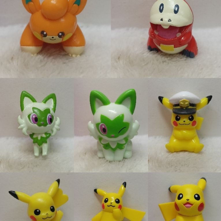 Preloved Pokemon Figures P5 Buneary, Fuecoco, Sprigatito, Floragato, Pikachu, Pikachu, Pikachu, Pika