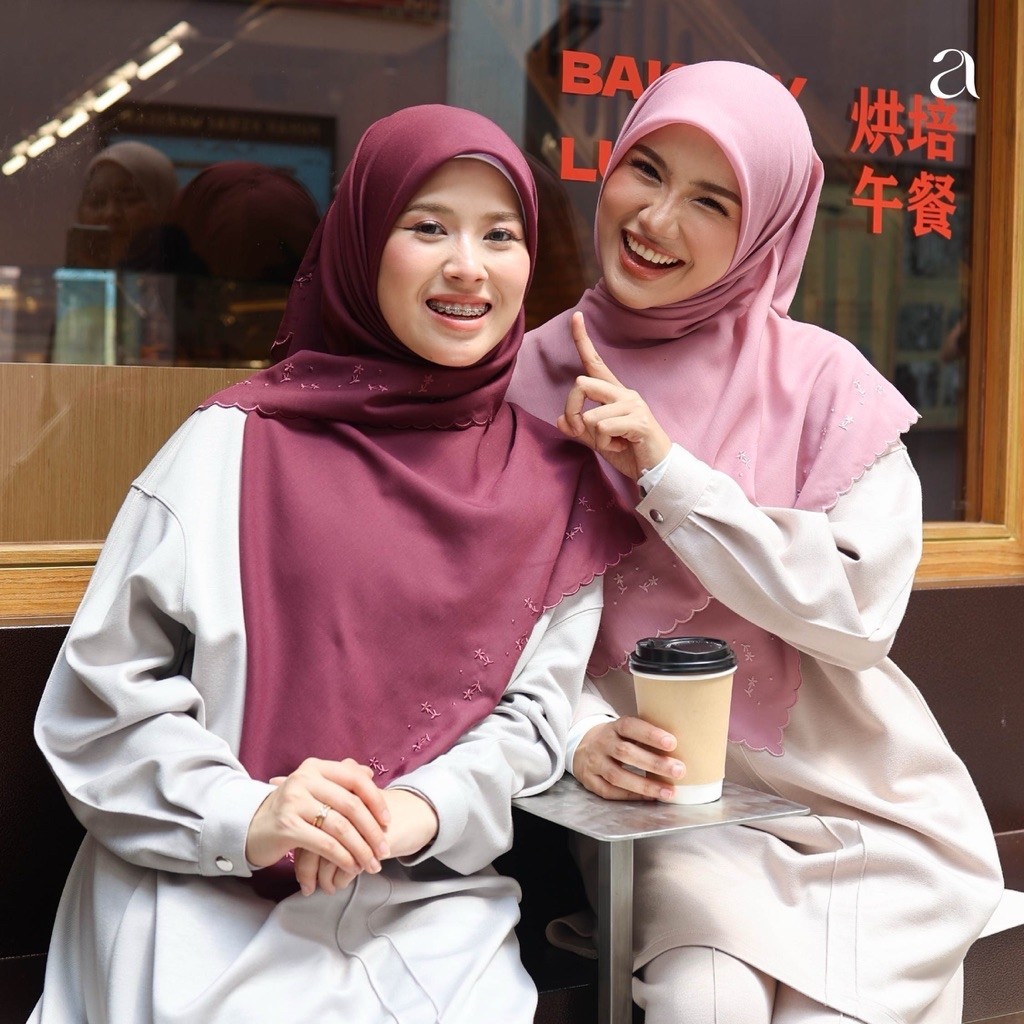 AS-IS ALYSS Bawal Sulam Molk Daisy Series Bidangdang 50 & 60