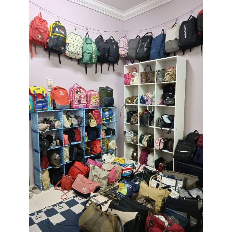 กระเป๋า Bundle Lock Live RM100-RM160