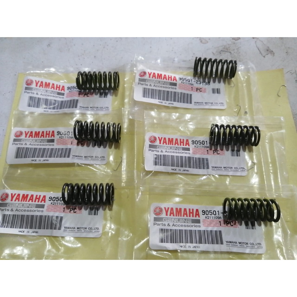 ฤดูใบไม้ผลิคลัทช์ YAMAHA RD250 RD350 RZ250 RZ350 1UA1wT 51L 29L 29K 31K LCTONG 4LO 4L1 4L3 5J5 YPVS