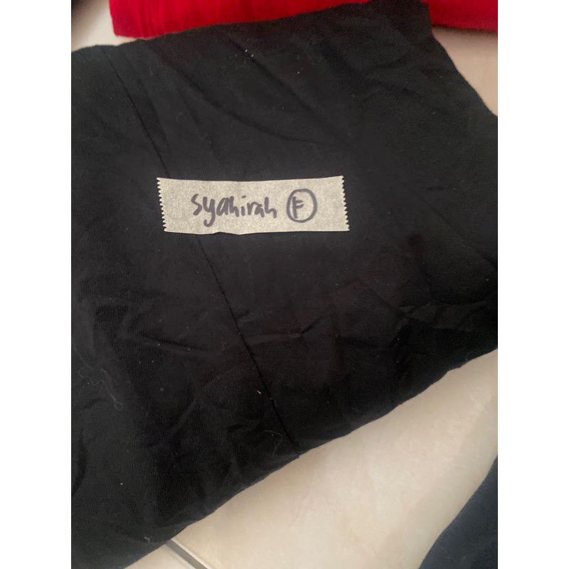ล็อคเสื้อ Live RM9**